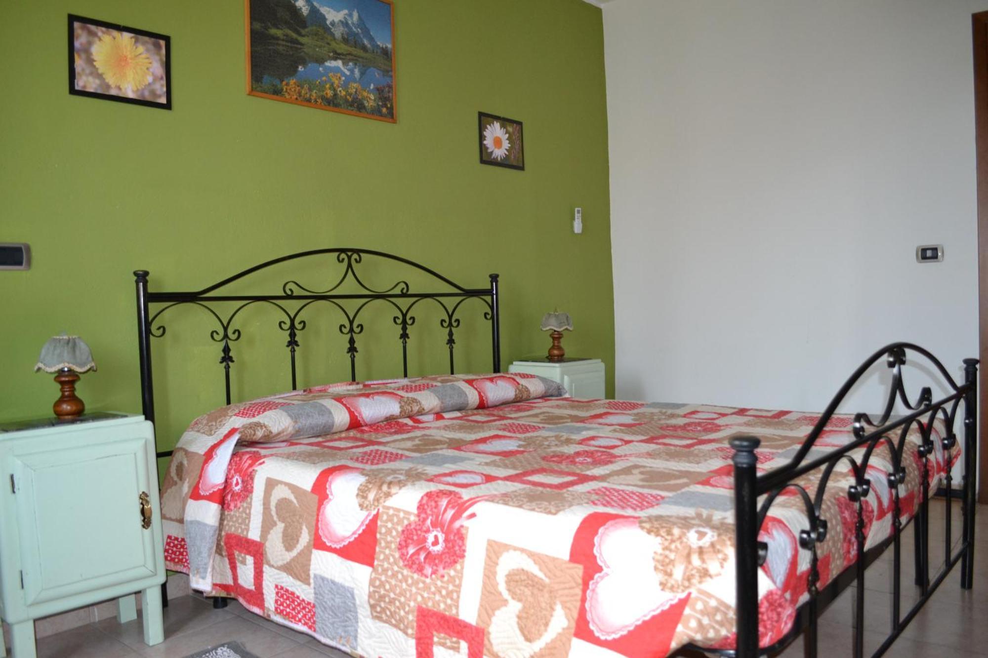 Agriturismo San Martino Castiglione Tinella ภายนอก รูปภาพ