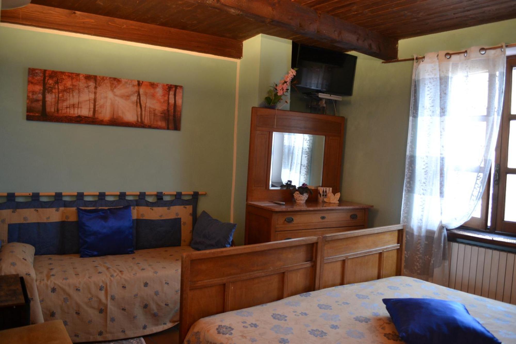 Agriturismo San Martino Castiglione Tinella ภายนอก รูปภาพ